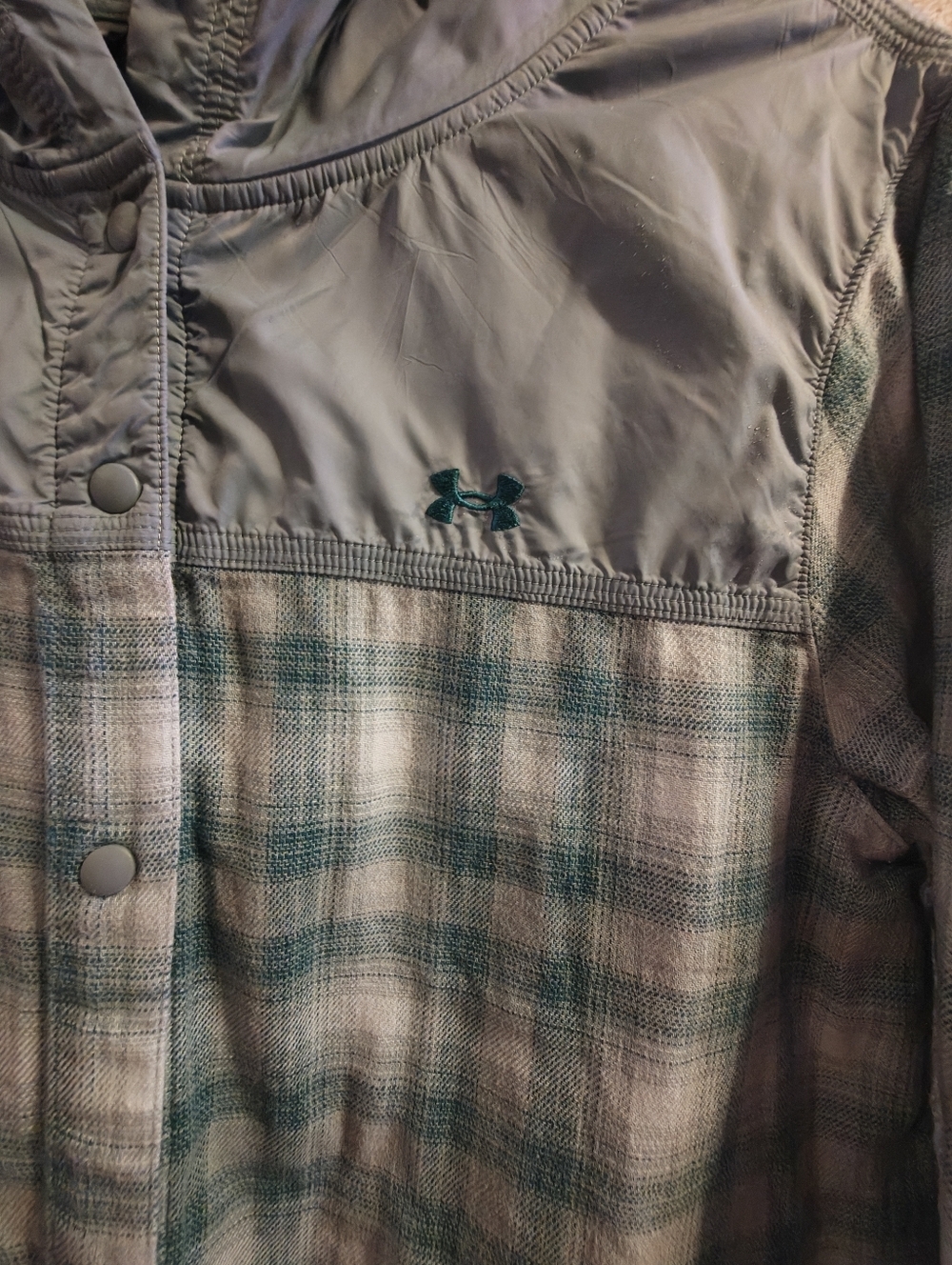 Under Armour Women's Teal and White Plaid Hooded Button-Up Size M - Picture 3 of 9